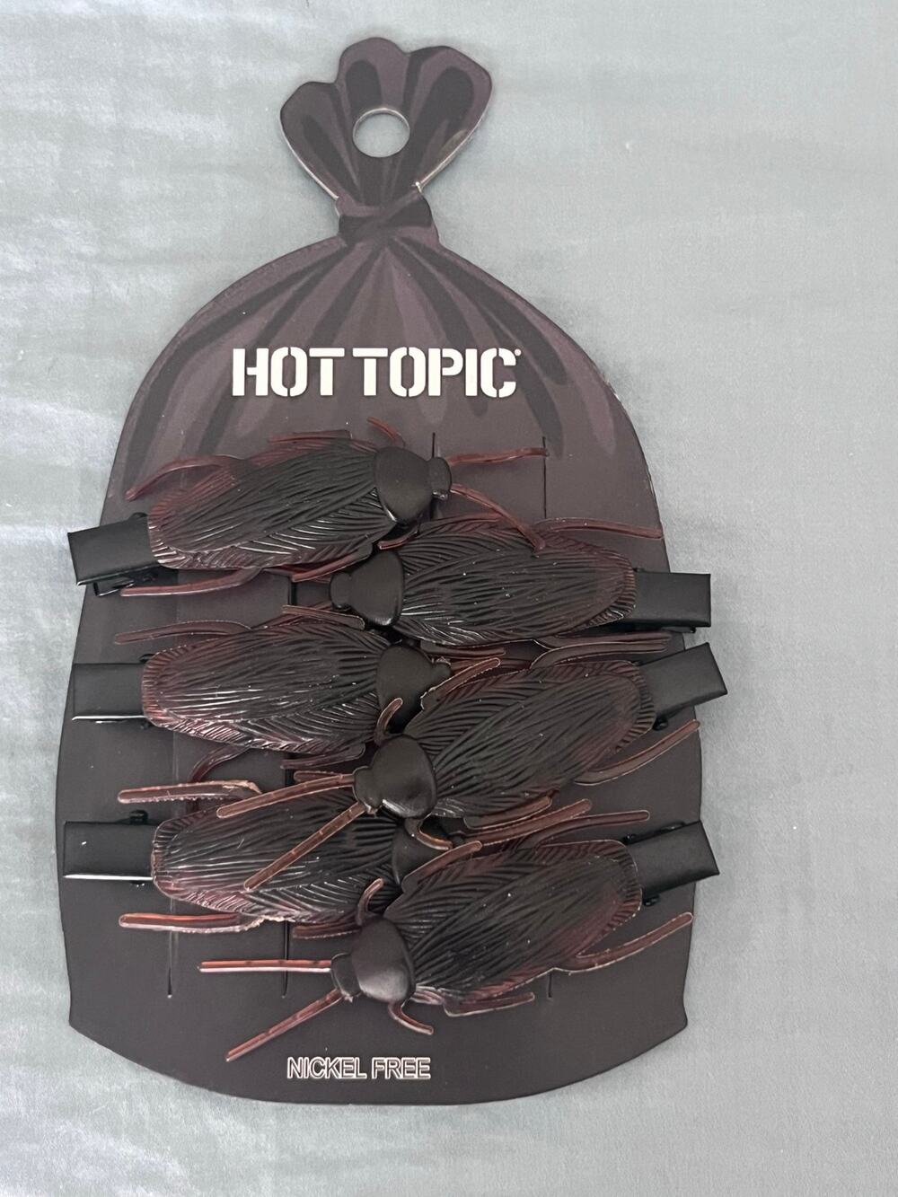 Hot Topic Gothic Cockroach Hair Clips Set 6 Pc Black Bug Roach Barrettes